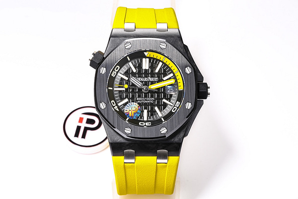 Audemars Piguet Royal Oak OFFSHORE Diver CARBON